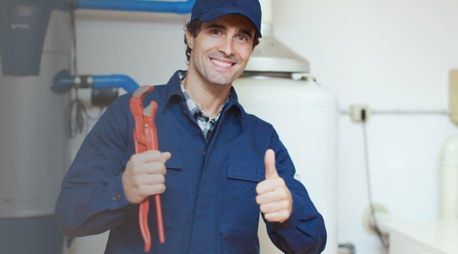 Local water heater installation in Santa Maria, TX